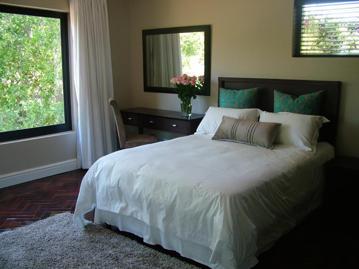 Inverness Manor เคปทาวน์ ภายนอก รูปภาพ